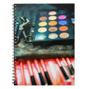 Caderno Espiral Escovas da composição