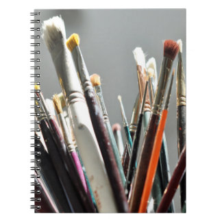 Caderno Espiral Escovas de tintas que secam à luz do sol 2