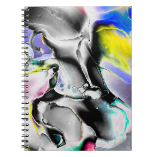 Caderno Espiral Espaço. Fundo Branco brilhante. Tabuleiro de fumaç