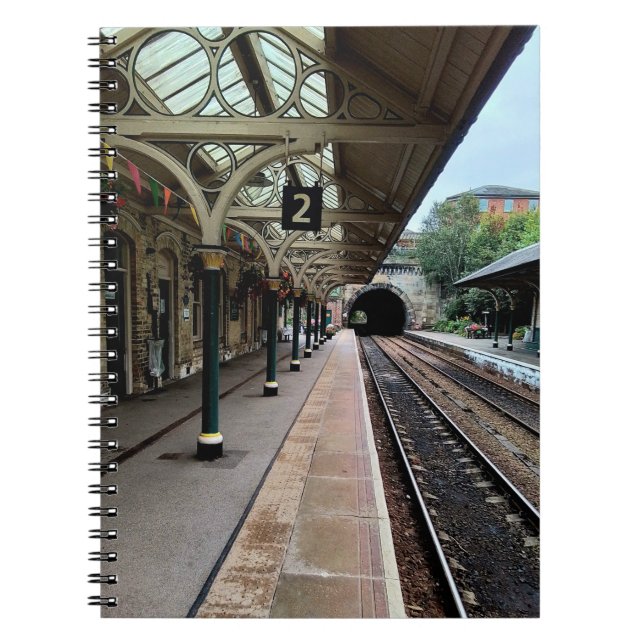Caderno Espiral Estação de comboios de Knaresborough (Frente)