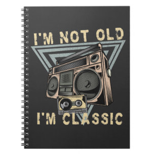 Caderno Espiral Eu não sou velho, sou clássico vintage, cassete es