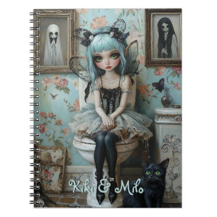 Caderno Espiral Fada e Gato de Anime Gótica em Banheiro Personaliz