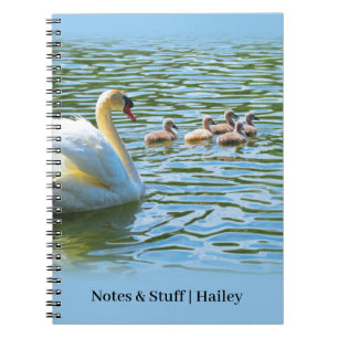 Caderno Espiral Família Swan no notebook personalizado Lake Blue