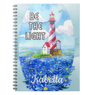 Caderno Espiral Farol Whimsical Watercolor é o presente leve