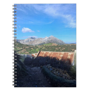 Caderno Espiral **Ferrugem e Majestade Montanhosa**