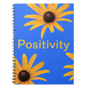 Caderno Espiral Flores Amarelas do Sol Brilhante no Azul Real