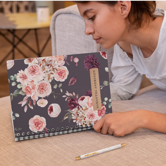 Caderno Espiral Flores Modernas de Pastel e Presente Personalizado (Criador carregado)