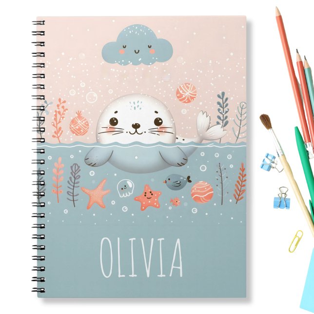 Caderno Espiral Foca bebê caprichosa fofa no mar (Criador carregado)