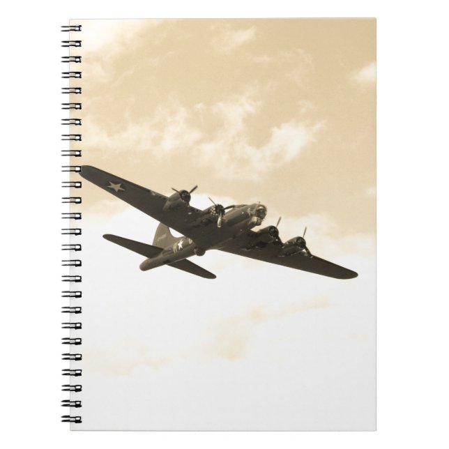 Caderno Espiral Fortaleza Voadora em Vôo (Frente)