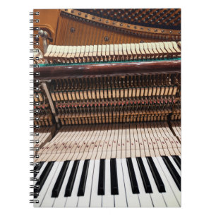 Caderno Espiral Foto de Piano de Concertos Antigos