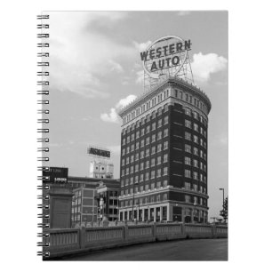 Caderno Espiral Foto preta & branca do auto sinal ocidental da