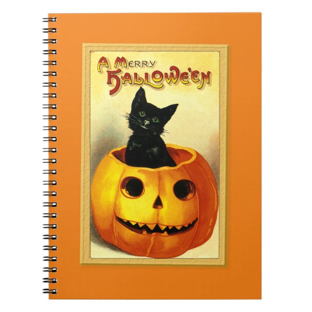 Caderno Espiral Gato de Halloween Sentado na Jack O Lantern (Frente)