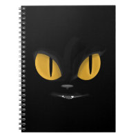 Gato Preto Maciço Bonito com Presas