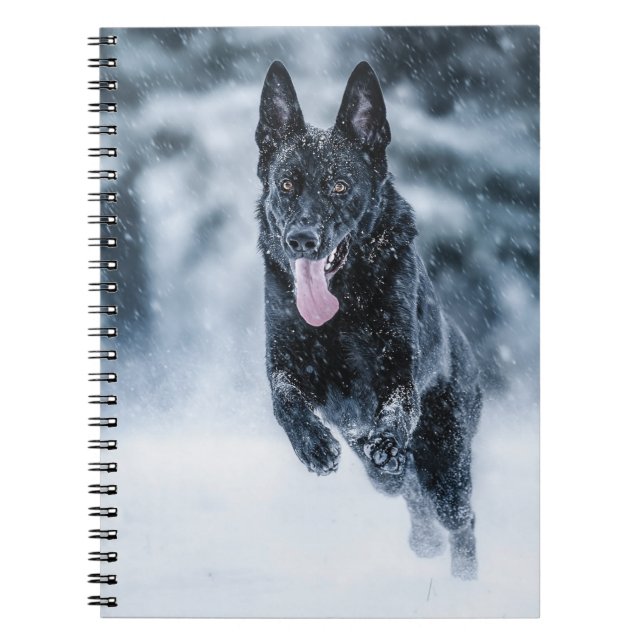 Caderno Espiral German shepherd preto no Cobrir da escova de neve (Frente)