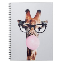 Caderno Espiral Girafa Vestindo Óculos soprando pastilha elástica 