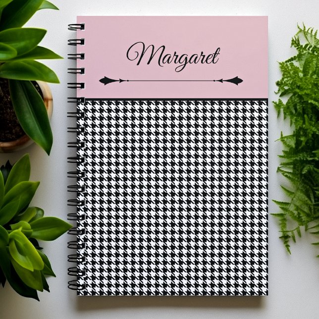 Caderno Espiral Girly Chic Classic Houndstooth & Pink Notebook (Criador carregado)
