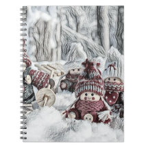 Gnomos em um notebook de inverno