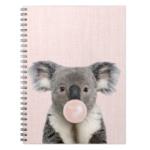 Goma de bolhas rosa soprando o Urso Koala