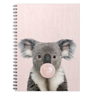 Caderno Espiral Goma de bolhas rosa soprando o Urso Koala