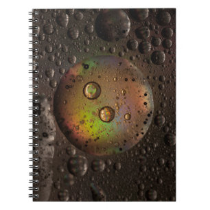 Caderno Espiral Gotas de água no painel de vidro