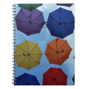 Caderno Espiral Guardas-chuvas coloridos