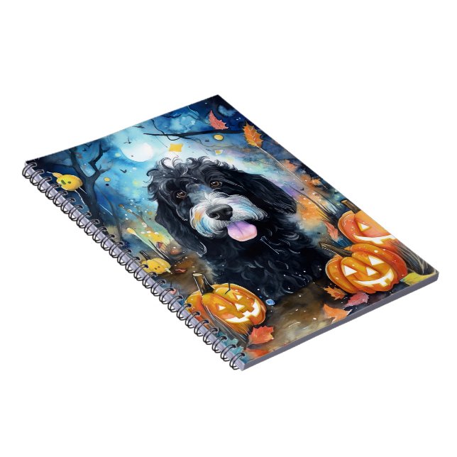 Caderno Espiral Halloween Bernedoodle Com Pumpkins Assustado (Lado Direito)