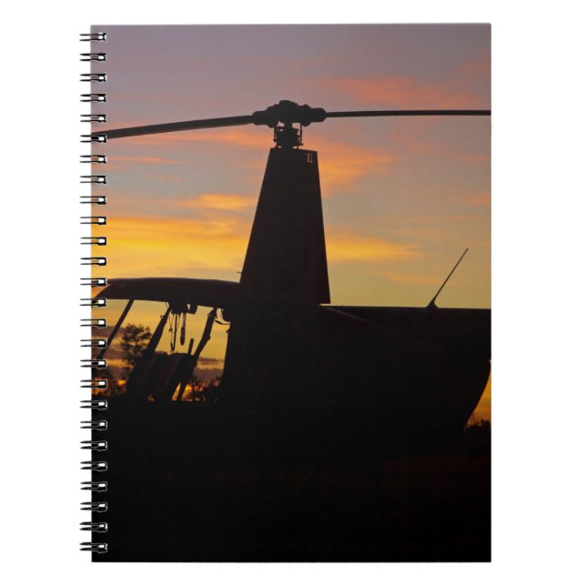 Caderno Espiral Helicóptero Robinson R44 no pôr do sol (Frente)