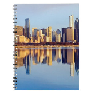 Caderno Espiral Ideia da skyline de Chicago com reflexão
