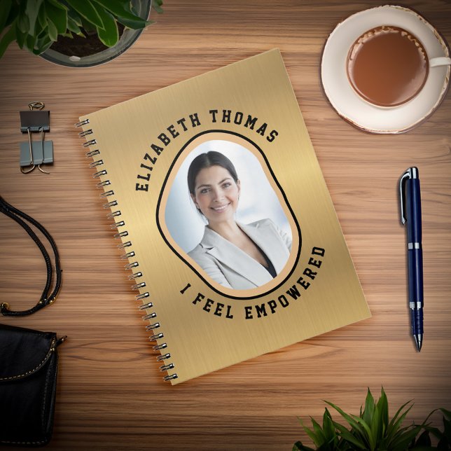 Caderno Espiral Imagem Dourada,  e inteligente, Elegante (Elegant Modern Photo Gold Black Smart Saying Notebook is great to use everyday at school or home. )