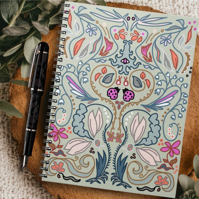 Caderno Espiral Joaninhas e Folhas Ilustradas (Criador carregado)