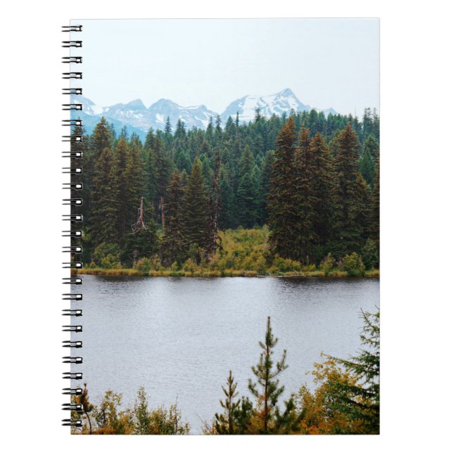 CADERNO ESPIRAL LAGO COM ÁRVORES EM LADOS (Frente)