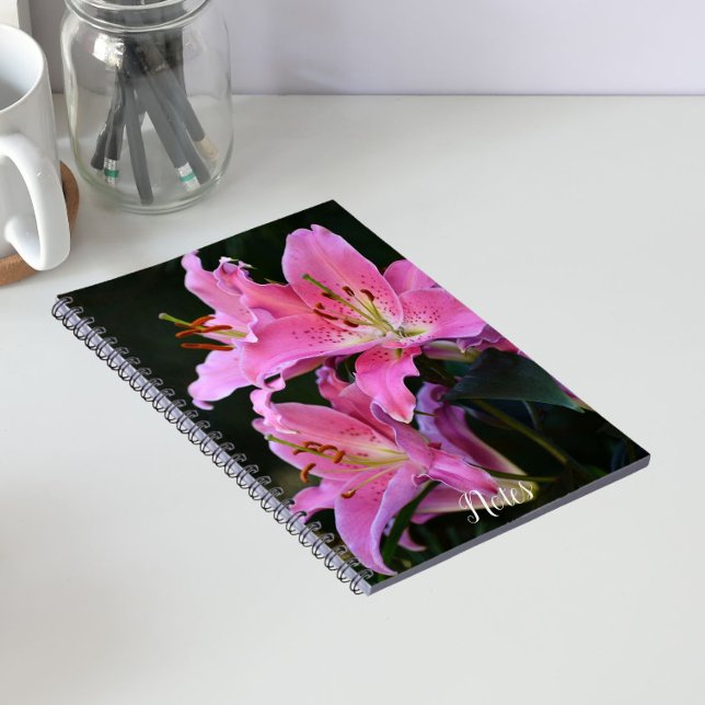 Caderno Espiral Linda Flor de Lírio Rosa (In Situ)