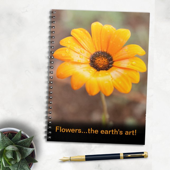 Caderno Espiral Linda margarida laranja floresce a arte da Terra (Criador carregado)