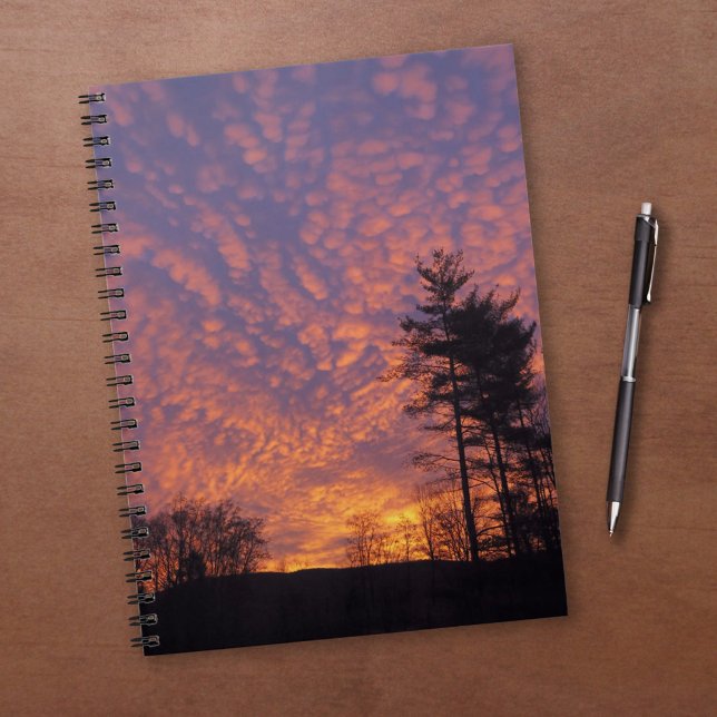 Caderno Espiral Lindas Nuvens Laranja Rosa Foto do Nascer do Sol (Beautiful Pink Orange Clouds Sunrise Photo Notebook, in situ)