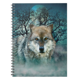 Caderno Espiral Lua cheia do lobo na névoa