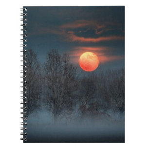 Caderno Espiral Lua Cheia Novembro em Scalenghe, Itália