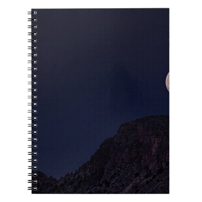 CADERNO ESPIRAL LUA CHEIA SOBRE A MONTANHA (Frente)