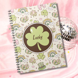 Caderno Espiral Lucky Shamrock e Ruas Rainbows. Dia de Patrick