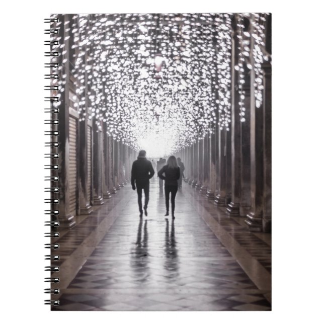 Caderno Espiral Luz, sombras e simetria - sepia (Frente)