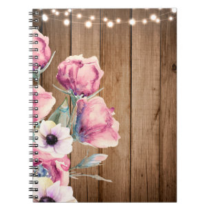 Caderno Espiral Luzes de Corda e Flores Rústicas de Campo em Madei