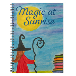 Caderno Espiral Magia ao Nascer do Sol – Bruxa Aquarela