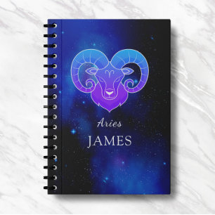 Caderno Espiral Magic Name com o símbolo Zodíaco - Antebook Aries