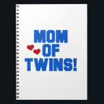 Caderno Espiral Mamãe de Twins Blue Text Gifts<br><div class="desc">Mãe do design de texto azul gêmeo com corações vermelhos,  perfeito para a mãe de garotos gêmeos em caixas de guardas gêmeos,  azulejos,  ornamentos,  canecas,  botões,  mousépades,  chaveiros,  cartas,  e muito mais!</div>