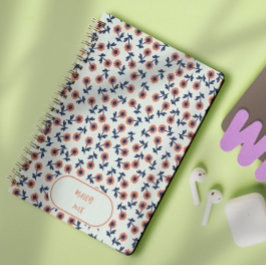 Caderno Espiral Margaridas Coral Delicadas – Padrão Floral Mini Se