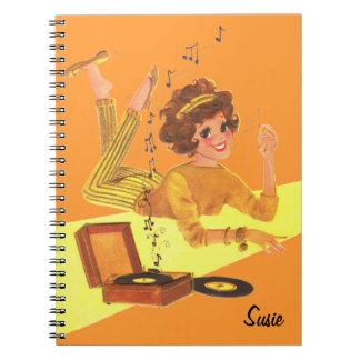 Caderno Espiral Menina retro da música