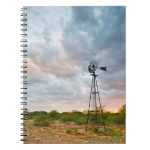Caderno Espiral Moinho De Vento E Nuvens Ao Pôr Do Sol