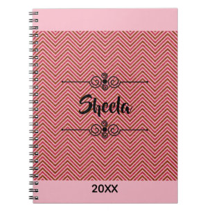 Caderno Espiral Monograma Chevron Pastel morno