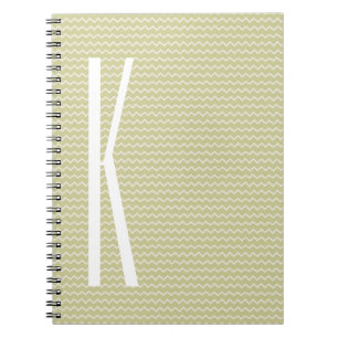 Caderno Espiral Monograma no Mini Chevron Verde de Sage Luz