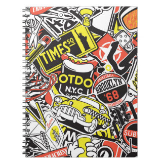 Caderno Espiral New York Urban: retalhos de adesivos.