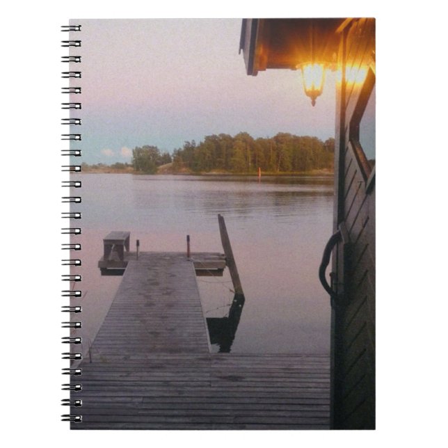 Caderno Espiral Noite de verão no arquipélago sueco (Frente)
